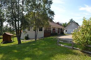 Pioneer Inn Guesthouse