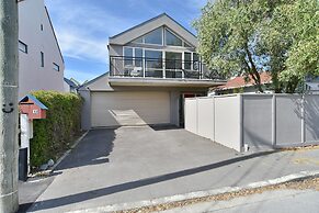 Moa Place - Christchurch Holiday Homes