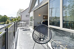 Moa Place - Christchurch Holiday Homes