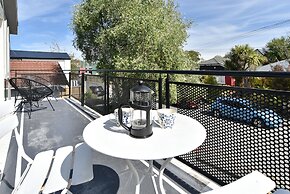 Moa Place - Christchurch Holiday Homes