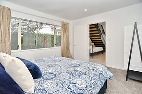 Moa Place - Christchurch Holiday Homes