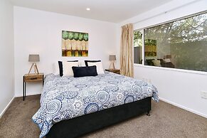Moa Place - Christchurch Holiday Homes