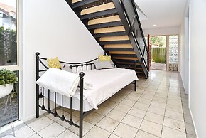 Moa Place - Christchurch Holiday Homes