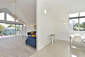 Moa Place - Christchurch Holiday Homes