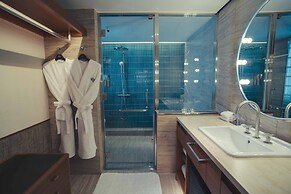 The Aoyama Grand Hotel