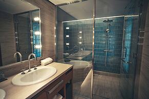 The Aoyama Grand Hotel