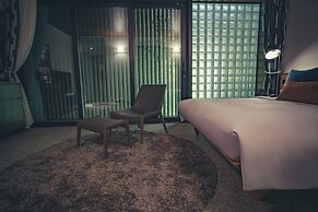 The Aoyama Grand Hotel