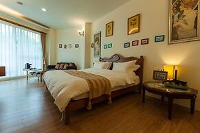 Tree Lake B&B
