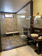 Umaid Farm Resort - A Legacy Vintage Stay in Jaipur