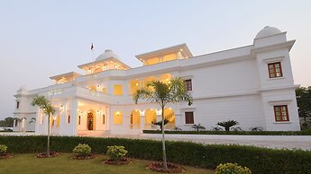 Umaid Farm Resort - A Legacy Vintage Stay in Jaipur
