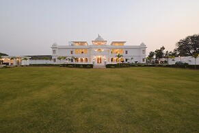 Umaid Farm Resort - A Legacy Vintage Stay in Jaipur