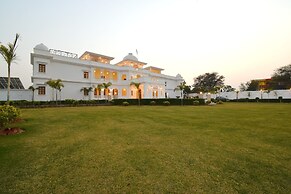 Umaid Farm Resort - A Legacy Vintage Stay in Jaipur