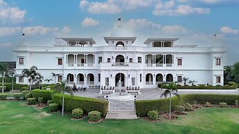 Umaid Farm Resort - A Legacy Vintage Stay in Jaipur