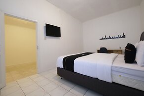 OYO 2557 The Apple Residence