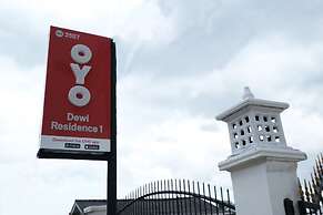 OYO 2557 The Apple Residence