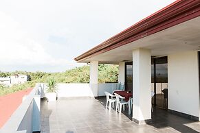 Seaview Hills Luxury Apartments & Rooms