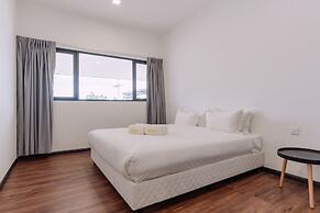 Roxy Sematan Villa & Townhouse