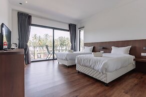Roxy Sematan Villa & Townhouse