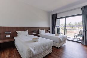 Roxy Sematan Villa & Townhouse