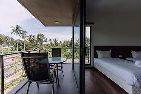 Roxy Sematan Villa & Townhouse
