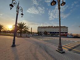 Qasr Alshamal Hotel