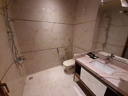 Qasr Alshamal Hotel