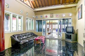 SPOT ON 2584 Hotel Karya Nunggal Asri