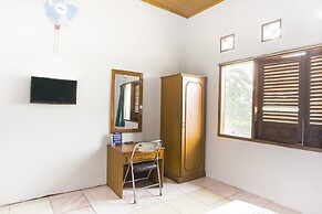 SPOT ON 2584 Hotel Karya Nunggal Asri