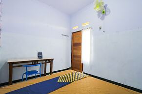 OYO 2497 Pesona Guest House