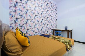 OYO 2497 Pesona Guest House