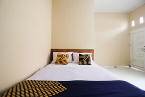 OYO 2592 Homestay Bunda Puja