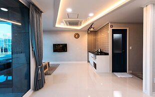 Yeosu Paradise Spa Pension