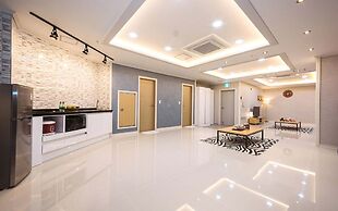 Yeosu Paradise Spa Pension