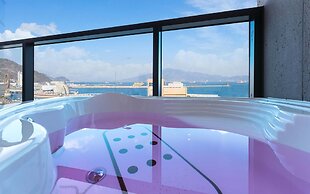 Yeosu Paradise Spa Pension