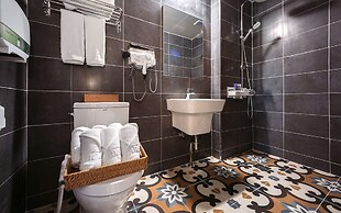 Yeosu Paradise Spa Pension