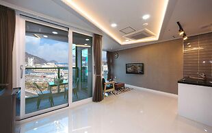 Yeosu Paradise Spa Pension