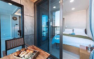 Yeosu Paradise Spa Pension