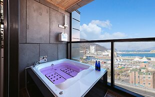 Yeosu Paradise Spa Pension