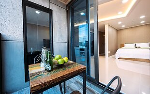 Yeosu Paradise Spa Pension