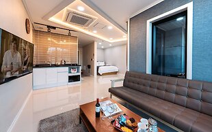 Yeosu Paradise Spa Pension