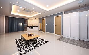 Yeosu Paradise Spa Pension