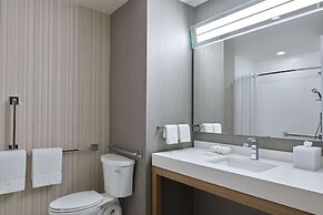 Courtyard by Marriott Denver Aurora