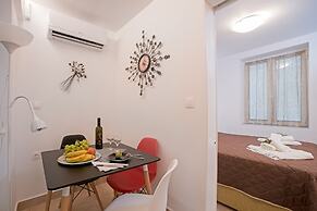 House Loukia  by CorfuEscapes