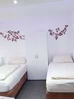 Hotel - Pension - Weller