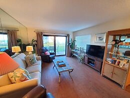Summerhouse 251 2 Bedroom Condo by RedAwning