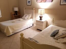 Surf Club I, 1405 2 Bedroom Condo by RedAwning