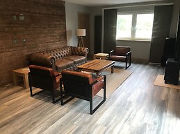 The Shack and Pods at Inchree