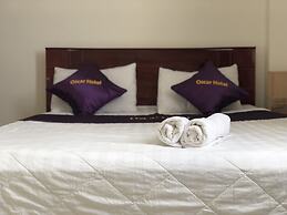 Oscar Hotel