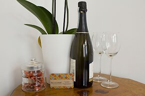 Mercedesbnb Amsterdam