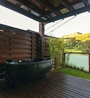 Escarpas Eco Village